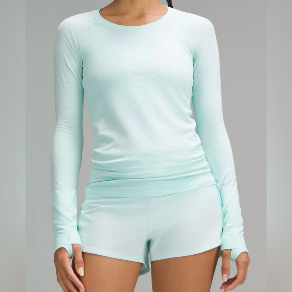 Lululemon Long Sleeve Run Swiftly Size 8 NWOT Island Mint